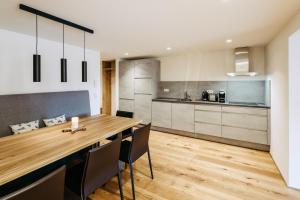 Cucina o angolo cottura di Fernsicht Alpen-Apartments