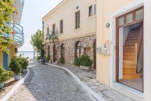 Zdjęcie z galerii obiektu Villa Porto- Naftilos Residences w mieście Pitagorio