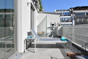A balcony or terrace at ATHENS PHOS Brand New Loft in Historical Athens Historical Center