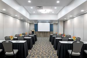 Бизнес-центр и/или конференц-зал в Holiday Inn Fort Lauderdale Airport by IHG +37 фотографий