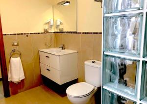 Kúpeľňa v ubytovaní Apartamentos La Puntilla Mogan