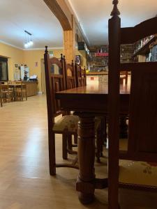 A seating area at El cordal de laciana