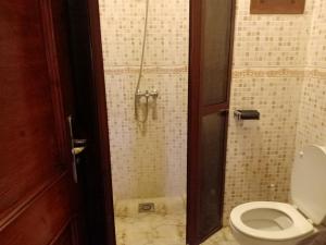 Koupelna v ubytování hotel arganier tafraoute