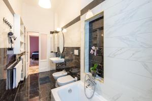 Ein Badezimmer in der Unterkunft Elegante Casa Liberty