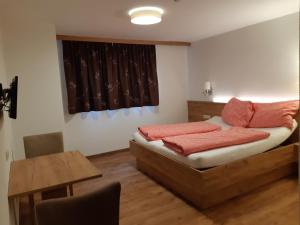 Fotografie z fotogalerie ubytování Pension Thainerhof v destinaci Reith bei Kitzbühel + 43 fotografií