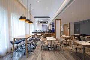 Restaurace v ubytování Holiday Inn Express Bengaluru Whitefield ITPL by IHG