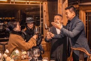 Επισκέπτες που μένουν στο Lijiang Zen Garden Hotel