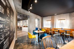 Ruang duduk di ibis Styles Dresden Neustadt