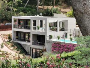 an aerial view of a house at Casa de la Luz in Sa-Riera