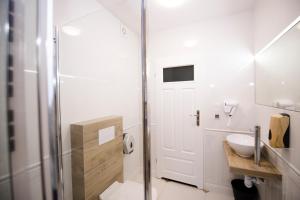 Kúpeľňa v ubytovaní White Home Room