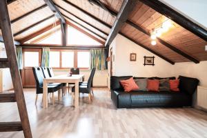 Posedenie v ubytovaní Lake View Lodges by we rent, SUMMERCARD INCLUDED