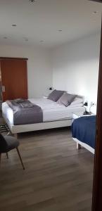 Letto o letti in una camera di Apotek Guesthouse
