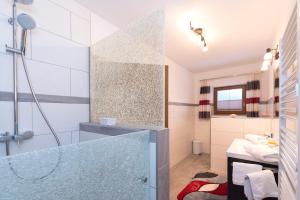 A bathroom at Haus Dorferstuck