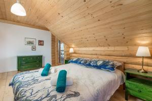 Posteľ alebo postele v izbe v ubytovaní Mountain family home Nola Ivano