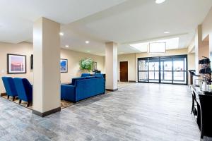 Lobbyn eller receptionsområdet på Comfort Inn & Suites Pine Bluff