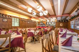 Restaurant o un lloc per menjar a Al Sole Clubresidence