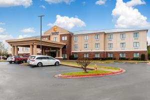 Gallery image of Comfort Inn & Suites Pine Bluff in Pine Bluff