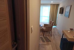 Posezení v ubytování Cadde Suite Bakırköy
