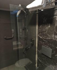 Koupelna v ubytování Cadde Suite Bakırköy
