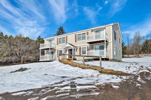 Gallery image of Condo with Loft 2 Mi to Windham Mountain Ski! in Windham