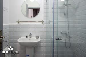 Koupelna v ubytování Hôtel Royal Urban Concept