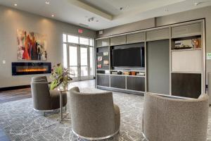 Gallery image of Holiday Inn & Suites Peoria at Grand Prairie, an IHG Hotel in Peoria