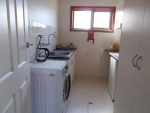 Gallery image of Costa Plenti Southend BnB in Southend
