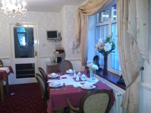 Gallery image of Forest Guest House in South Shields