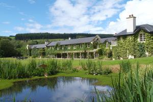 Galeriebild der Unterkunft BrookLodge & Macreddin Village in Aughrim