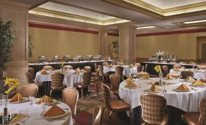 Een restaurant of ander eetgelegenheid bij Circus Circus Hotel, Casino & Theme Park