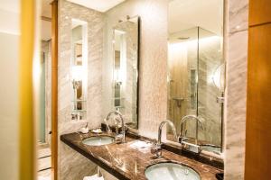 Vannituba majutusasutuses Hyatt Regency Dongguan