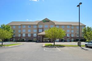 Imagen de la galería de Holiday Inn Express St Croix Valley, an IHG Hotel, en Saint Croix Falls