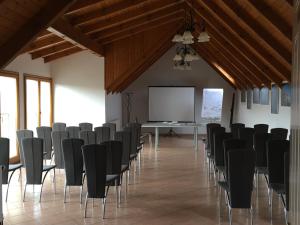 The business area and/or conference room at Ginti Panzió, Őrség