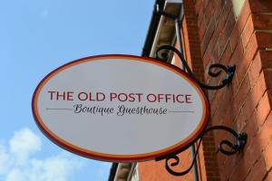 The Old Post Office Boutique Guesthouse tesisinde sergilenen bir sertifika, ödül, işaret veya başka bir belge