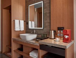 Aurea Central Hotel的一间浴室