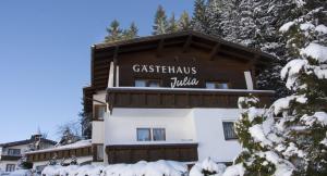 Gästehaus Julia v zimě