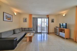 TV a/nebo společenská místnost v ubytování Holiday home Sego
