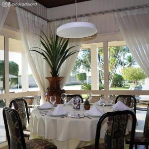 Restaurace v ubytování Hotel Pousada Lord