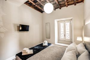 Televízia a/alebo spoločenská miestnosť v ubytovaní Trevi Fountain Superior 3 bdr apartment