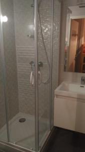 Ένα μπάνιο στο AI208 Studio 4 Pers Proche base de loisirs Carroz