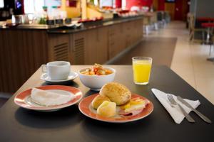 
Breakfast options available to guests at ibis Fortaleza Praia de Iracema
