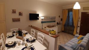 Galeriebild der Unterkunft Casa Leuca ALBENGA in Albenga