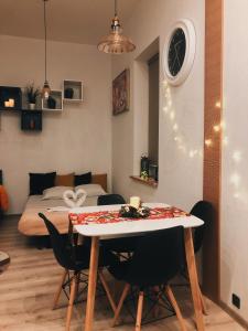 Imagen de la galería de LUCKY 7 apartment, en Liepāja