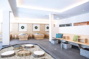 Posezení v ubytování Hotel Johanna mitten im Ötztal