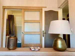 戈尔夫瑞昂Cocoon vue Mer ☆ en face du Port de Golfe-Juan ☆的相册照片