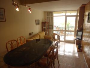 A seating area at Residencial Peñiscola Playa 6 LEK