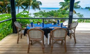 Gallery image of Coconut Grove Beachfront Cottages in Matei