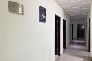 Fotografie z fotogalerie ubytování RedDoorz Syariah near Jam Gadang Bukittinggi 2 v destinaci Bukittinggi