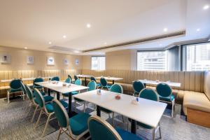 Ruang duduk di Holiday Inn Express Hong Kong Mongkok by IHG