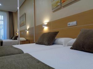 Pensión Urumea, San Sebastián – Updated 2022 Prices